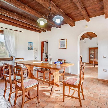 2 Bedroom Awesome Home In Taglio Di Po Ro Porto Viro Kültér fotó